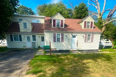 1495 Grafton Rd 1