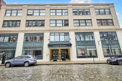 33 Middle St #20