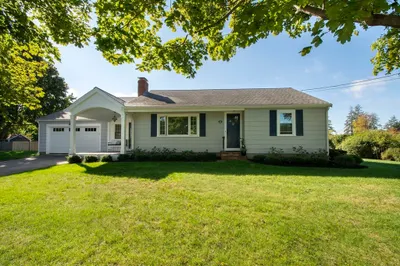 53 Vinal Ave (winter Rental) Ave 1