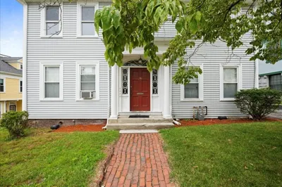 36 Cedar St #2A
