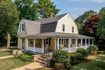 5 Mayflower Avenue 1