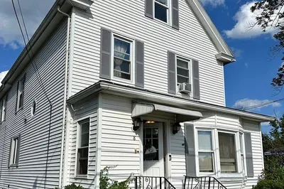 8 Maple St
