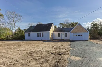 957 Orleans Road