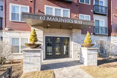 62 Mariner's Way #210 1