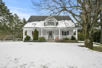 716 Main Street 1