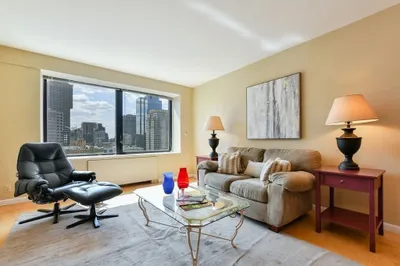 65 E India Row #21A