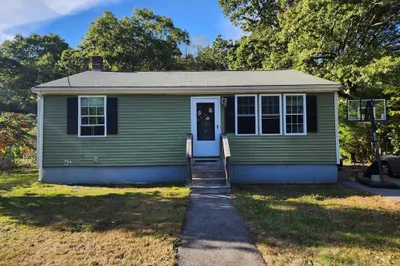 302 Weymouth Street 1