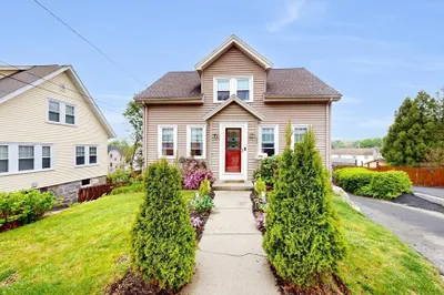 110 Orange St
