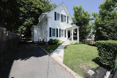 12 Fairmount Ave