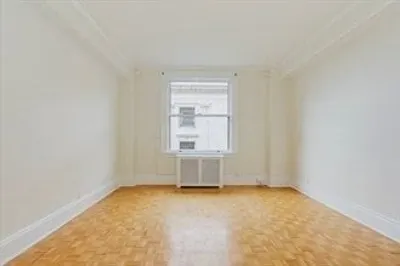 21 Beacon St #6J