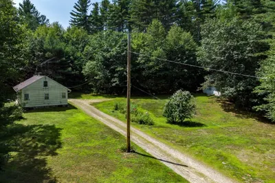 211 Ball Hill Rd 1