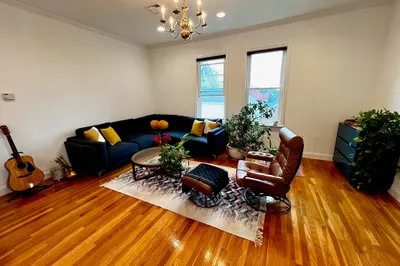 5 Austin St #2
