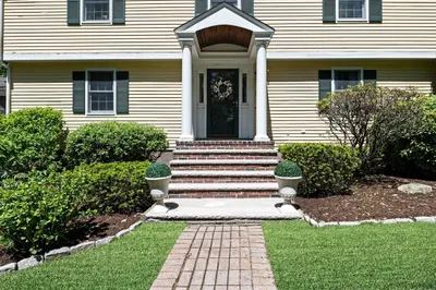 9 Sagamore Road 1