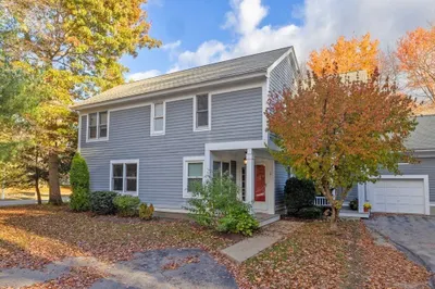 2 Redwood Ct #2 1