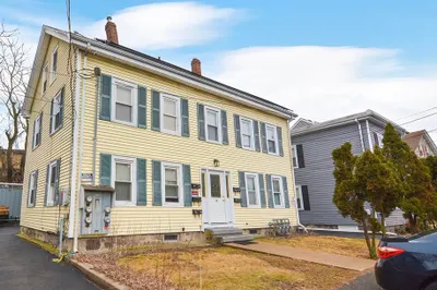 11 Knight St #A 1