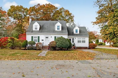 39 Harwich Rd