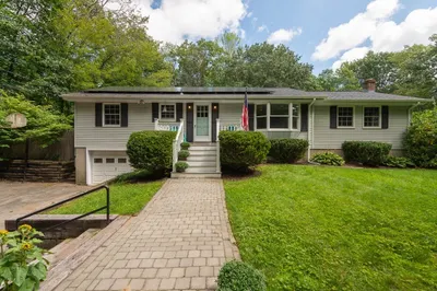 308 Erickson Rd 1
