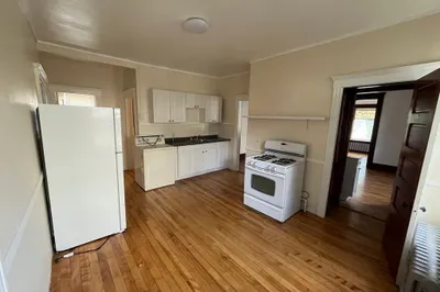 95 May St #2