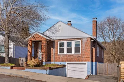 81 Westwood Rd