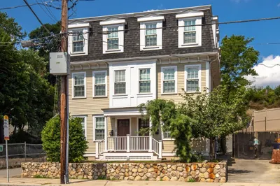 133-141 Tremont St