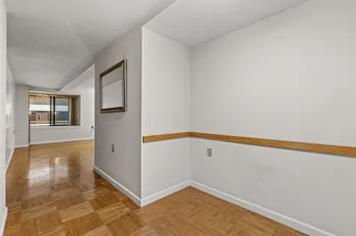 357 Commercial St #419