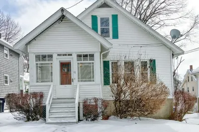 10 Thurlow St