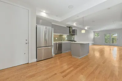 288 C Street #2A
