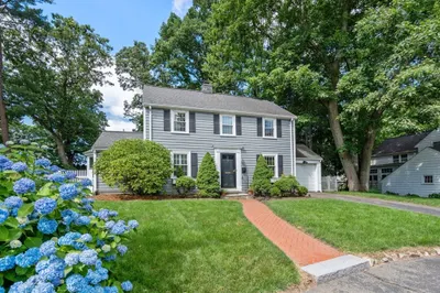 4 Earle Road 1