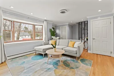 50 Thurston Rd #50