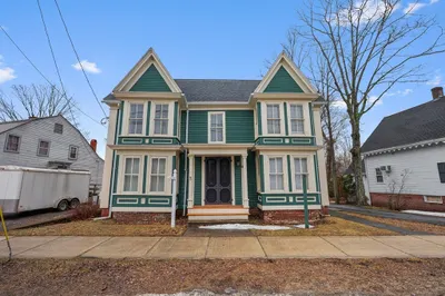 37 E Main St 1