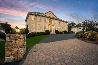 8 Ramsdell Way 1