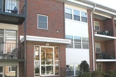 30 Pleasant St #3