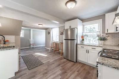 5 Pomeroy Mdw Ext