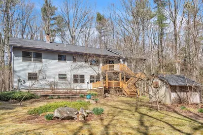 213 N Valley Road 1