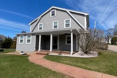 4 Cunniff Ave