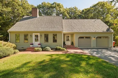 15 Sheep Pasture Way 1