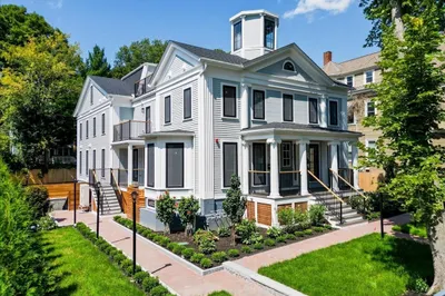 305 Chestnut Ave #5 1