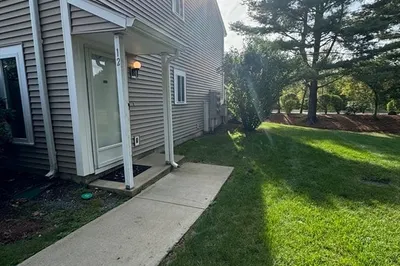 12 Silver Hill Ln #12 1