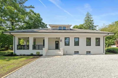 4 Marconi Ln 1