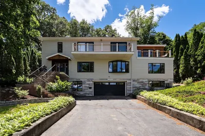 78 Hutchinson Rd 1