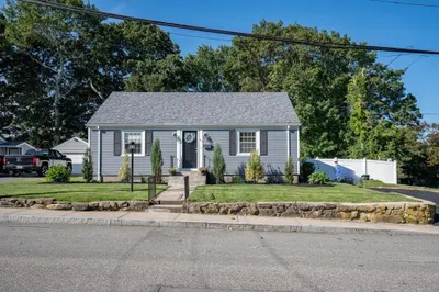 93 Wilbur Ave 1