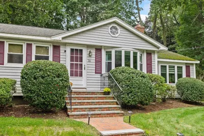16 Arcadia Avenue