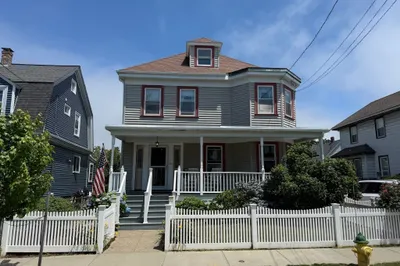 24 Rawson Rd 1
