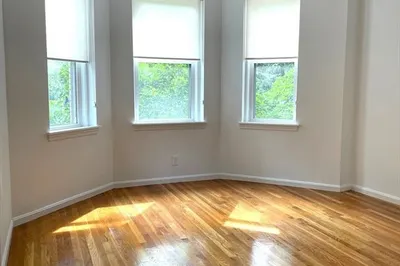 1409 Commonwealth Ave #305
