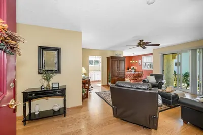 220 Fellsview Terrace #223