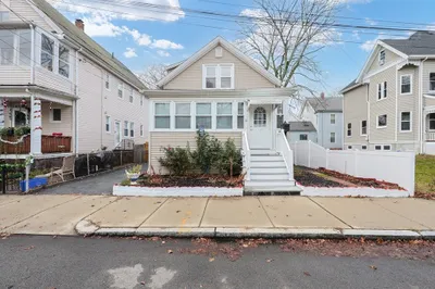 42 Auburn St