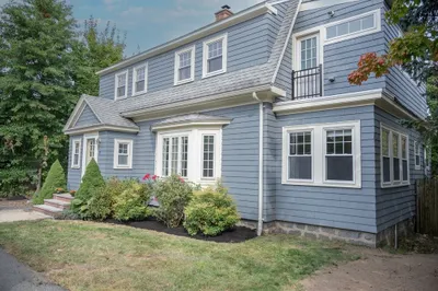 7 Squantum St 1