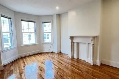 11 Franklin St #2