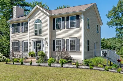 447 Ashby Rd 1