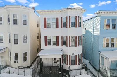 8 Elder St 1